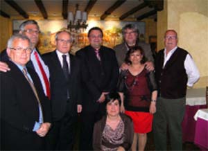 José Montilla (3ºi), exalcalde de Cornellá y expresidente de la Generalitat, acudió al evento.