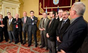 Alberto Núñez Feijóo recibió el pasado mes de diciembre a los miembros de la Comisión Delegada del Consello de Comunidades Galegas.