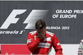 Fernando Alonso no pudo contener las lágrimas de emoción en el podio del Gran Premio de Europa.