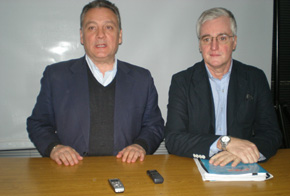 Prada junto a José Manuel Rodríguez, nuevo responsable del Comité Organizador del Congreso del PP en Argentina.
