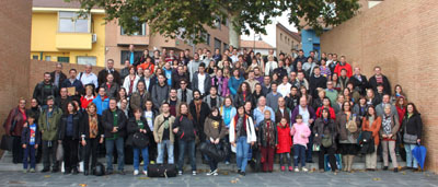 Foto de familia de los participantes en el II Congreso de Jóvenes Asturianos de Europa celebrado en Alcobendas.