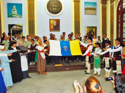 Gran final de la actividad cultural celebrada en La Habana con motivo del Día de Canarias.
