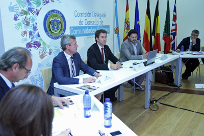El presidente de la Xunta, Alberto Núñez Feijóo, y el vicepresidente, Alfonso Rueda, acudieron a la reunión de la Comisión Delegada.