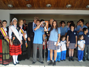 El Colegio Santiago Apóstol recibió la Medalla Mayor de la ...