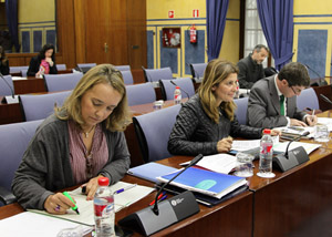 Diputados del Grupo Popular en la sesión de la Comisión de Presidencia en el Parlamento andaluz.
