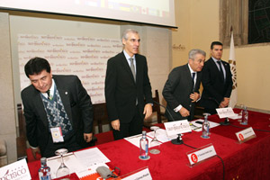 Francisco Conde (2º por la izq.) en el seminario internacional de Cilea.