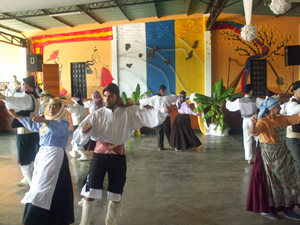 Cuerpo de baile de Nuestra Señora de las Nieves de Cagua.