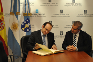 Olmos y López Dobarro en la Delegación de la Xunta.