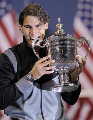 Rafael Nadal se ha convertido en el jugador más joven que logra el ‘Grand Slam’.