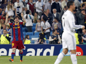 Messi celebra su segundo gol, una obra de arte, ante el Real Madrid.