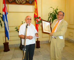 La colectividad española en Cuba se despide del cónsul general ...