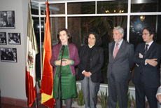 La ministra de Cultura, Ángeles González Sinde, en la inauguración de la Casa de Luis Buñuel en Ciudad de México.
