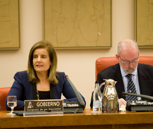 La ministra Fátima Báñez compareció ante la Comisión de Empleo y Seguridad Social.
