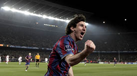 Lionel Messi celebra uno de los goles conseguidos ante el Stuttgart. (Foto: EFE)