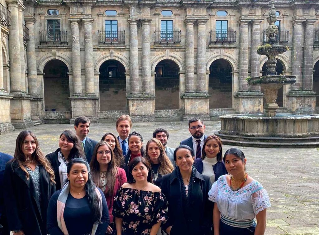 Gamallo con los participantes del IV Programa de Liderazgo Iberoamericano de la Fundación Pablo VI.