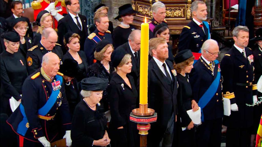 Los Reyes de España en el funeral de Isabel II en Londres. © RTVE