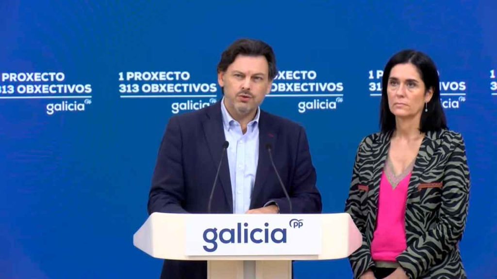 Antonio Rodríguez Miranda y Paula Prado durante la rueda de prensa.