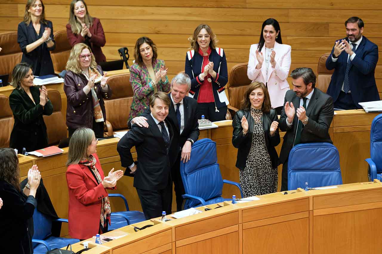 El Parlamento de Galicia aprueba un incremento de cerca del 10% de los ...