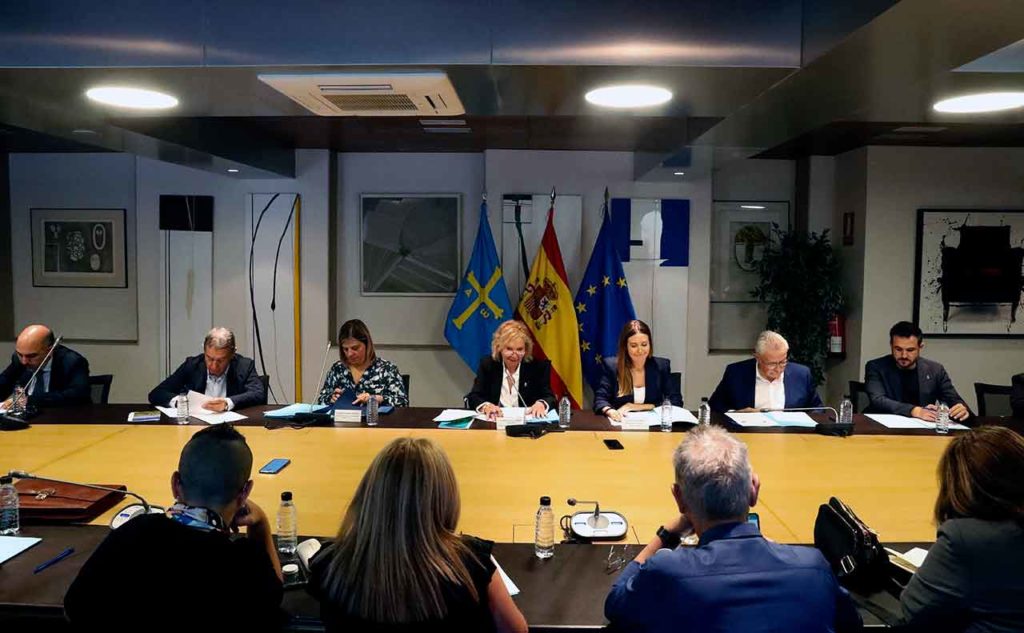 Reunión del Consejo de Comunidades Asturianas celebrada el pasado mes de octubre de 2023.