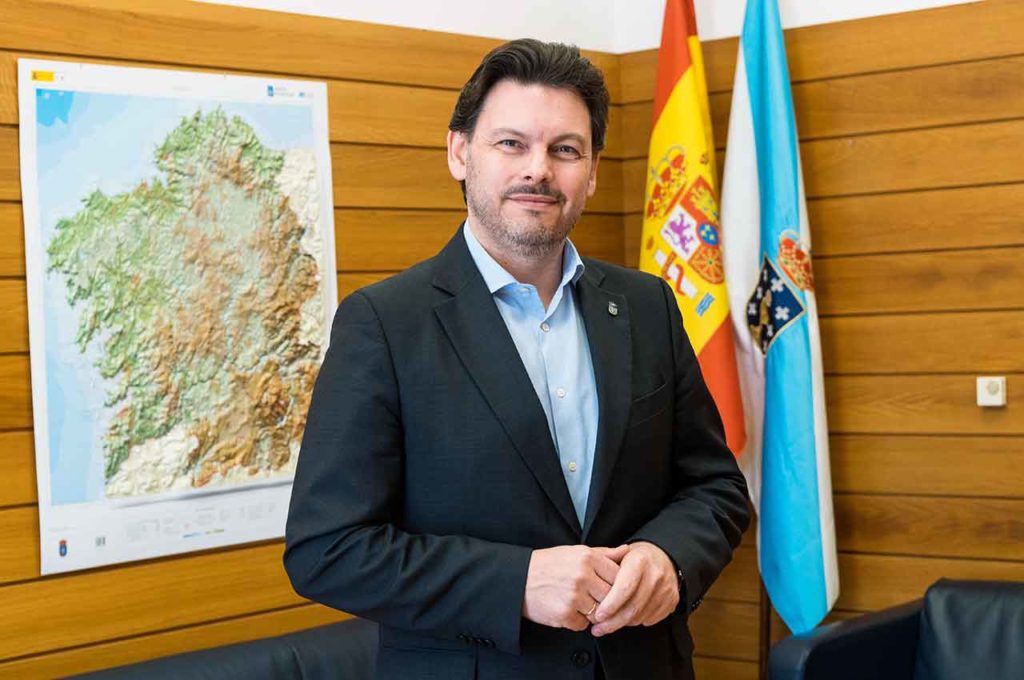 Antonio Rodríguez Miranda continuará como secretario xeral de Emigración.
