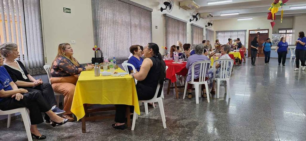 Sociedad de Socorros Mutuos y Beneficencia Rosalía de Castro de Santos