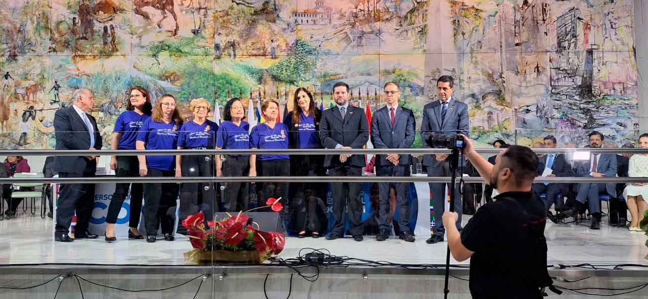 Sociedad de Socorros Mutuos y Beneficencia Rosalía de Castro de Santos