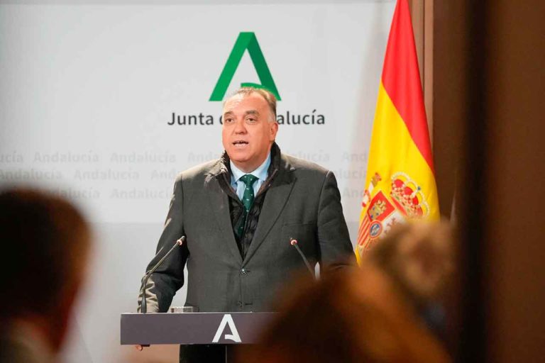 Arturo Bernal