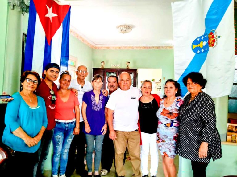 Sociedad Hijos del Ayuntamiento de La Estrada en Cuba