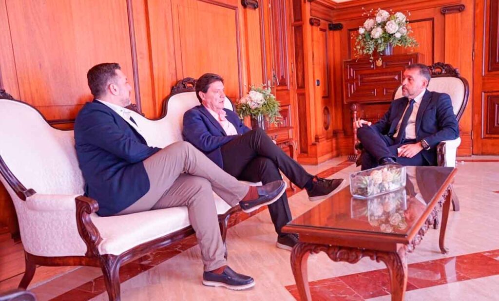 José Téllez, José Manuel Besteiro y José Manuel Bermúdez.