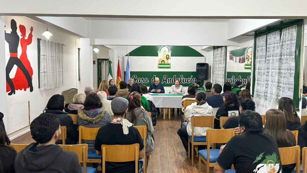 Un momento de la asamblea general.