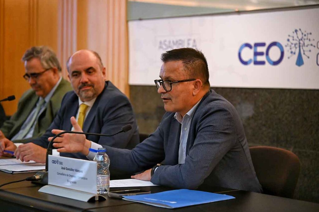 Intervención del conselleiro de Emprego, Comercio e Emigración, José González.