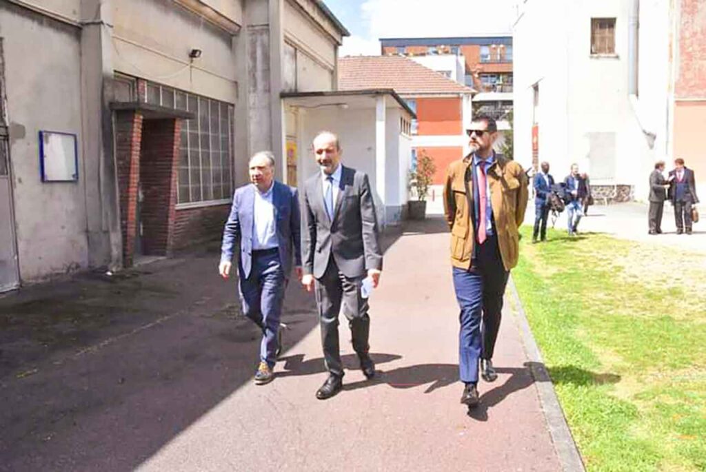 Visita a la Casa de España del embajador de España en Francia, Victorio Redondo Baldrich, en el año 2023.