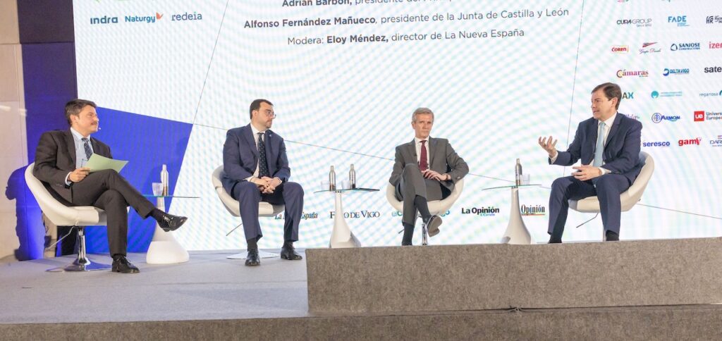 El presidente en funciones de la Junta de Castilla y León, Alfonso Fernández Mañueco, durante su intervención en el Foro del Noroeste.