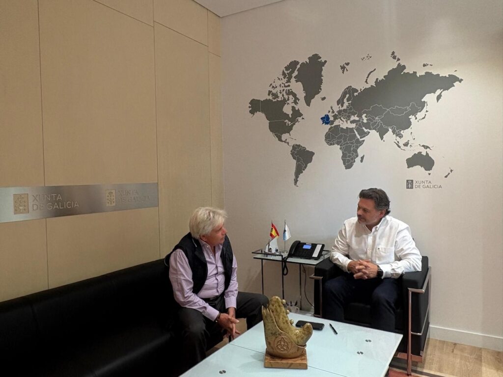 Jesús Ledo y Antonio Rodríguez Miranda durante su reunión en Santiago.