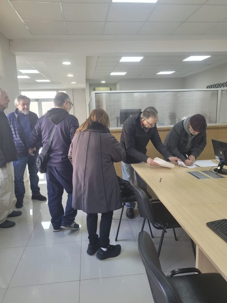 Representantes de la entidad recién constituida.