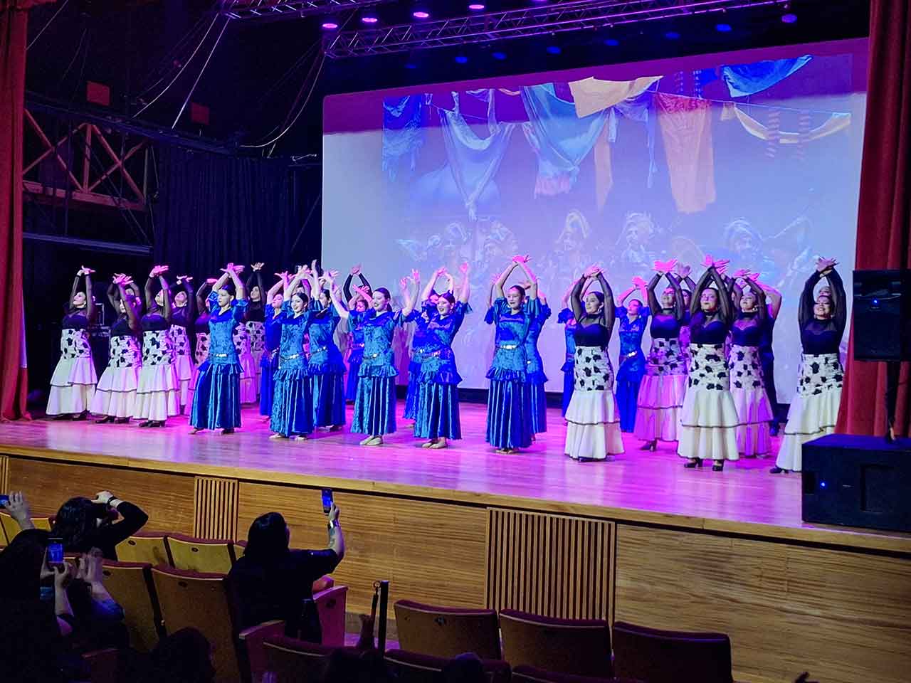 Noche de los Centros Españoles en Comodoro Rivadavia