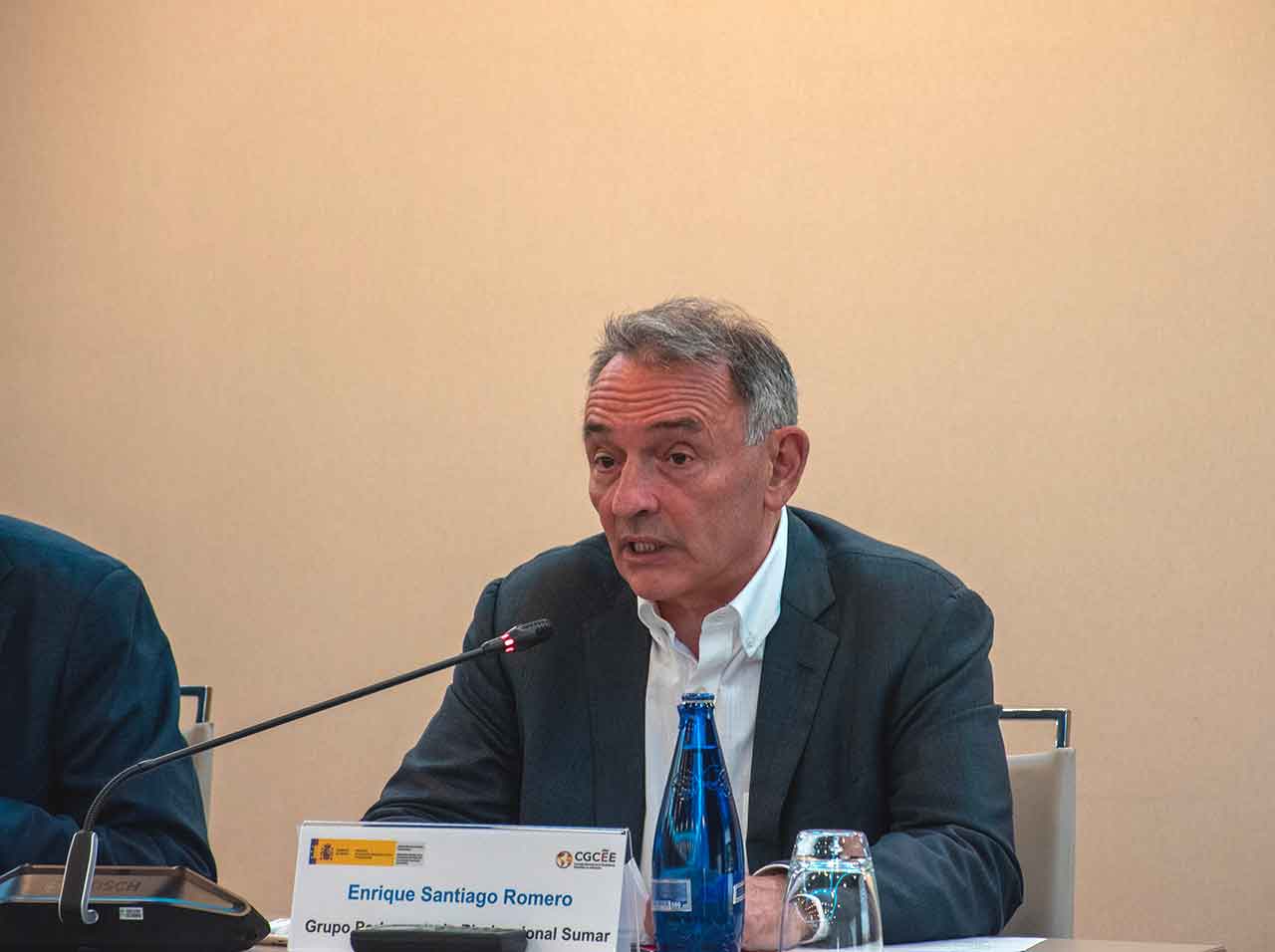 Enrique Santiago