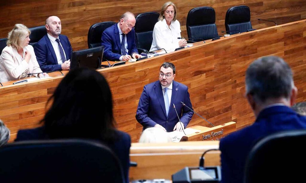 Adrián Barbón