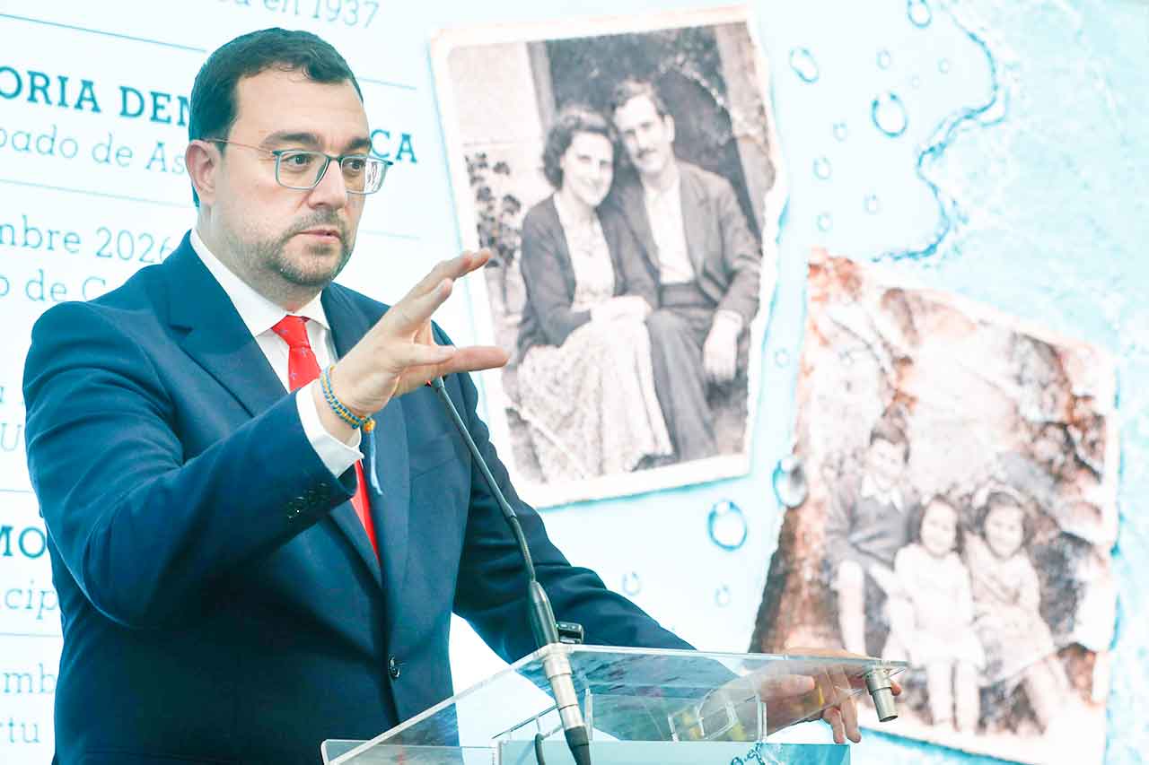 Adrián Barbón