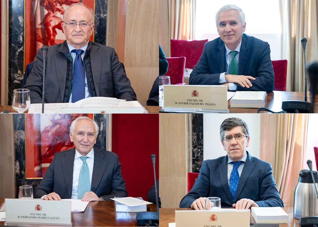 Los firmantes del voto particular, Vicente Magro, Javier Tajadura, Fernando Marín Castán y Carlos Vidal Prado.