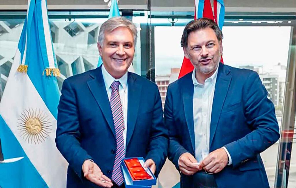 Martin Llaryora y Antonio Rodríguez Miranda.
