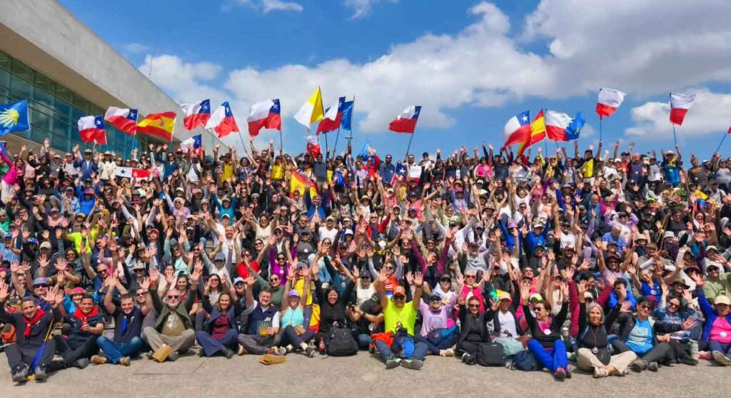 Los participantes en la peregrinación.